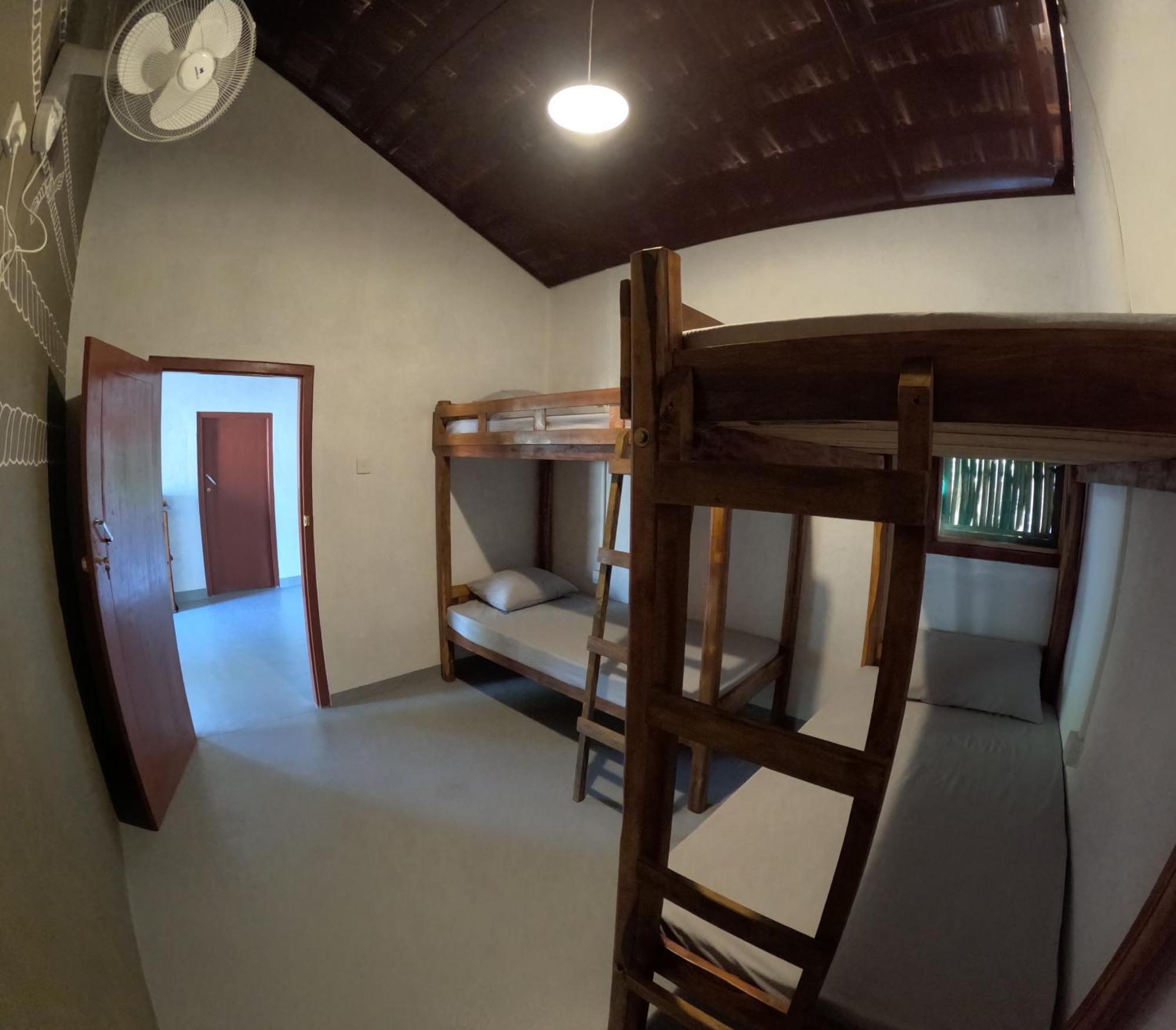 C U Hostel 트링코말리 외부 사진